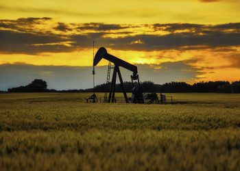 Pump jack. Oil well